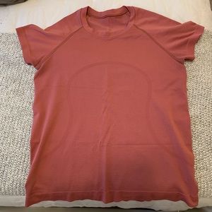 Lululemon Race Length Swiftly Short Sleeve